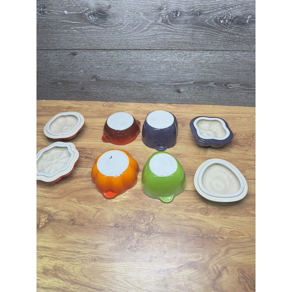 LE CREUSET Mini Cocotte Stoneware~ Set of 4 - Picture 9 of 9